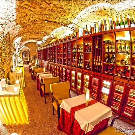 Hotel Boutique Zlaty Dukat 4*